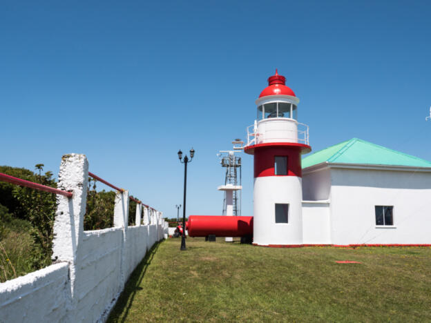 Faro Corona - Lacuy (Chiloé)